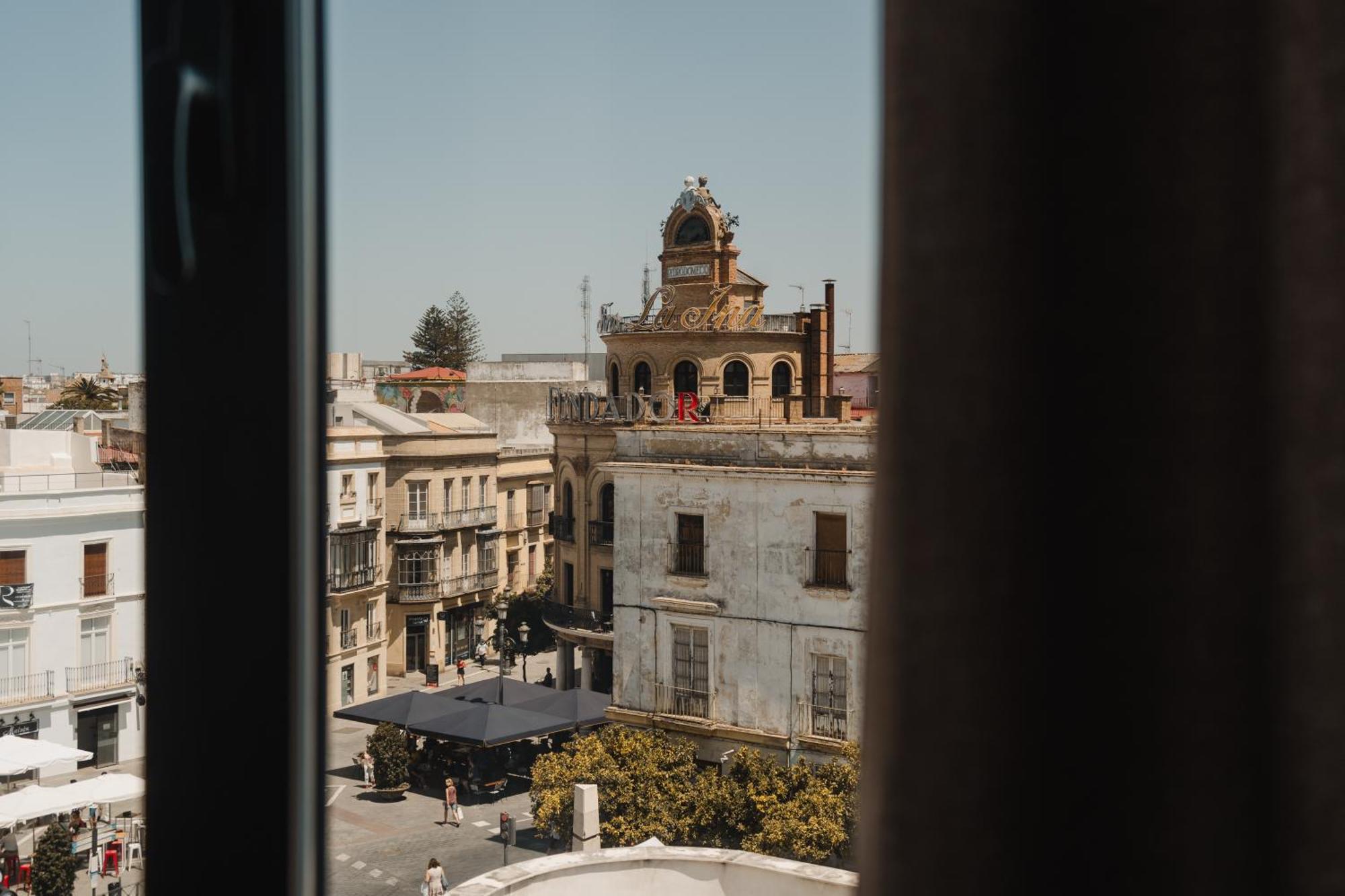 Eszentrico Suites Jerez Χέρεζ Εξωτερικό φωτογραφία