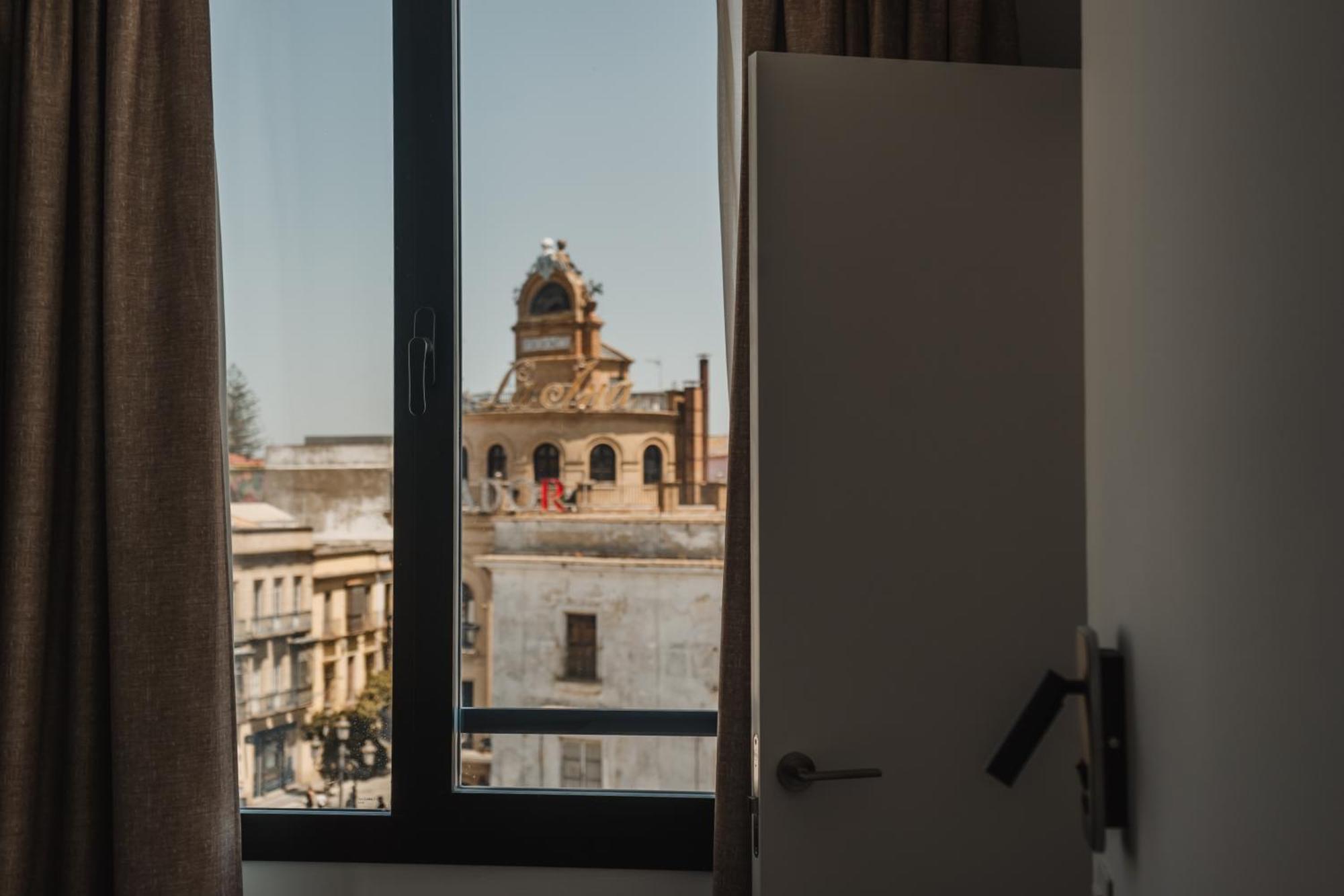 Eszentrico Suites Jerez Χέρεζ Εξωτερικό φωτογραφία