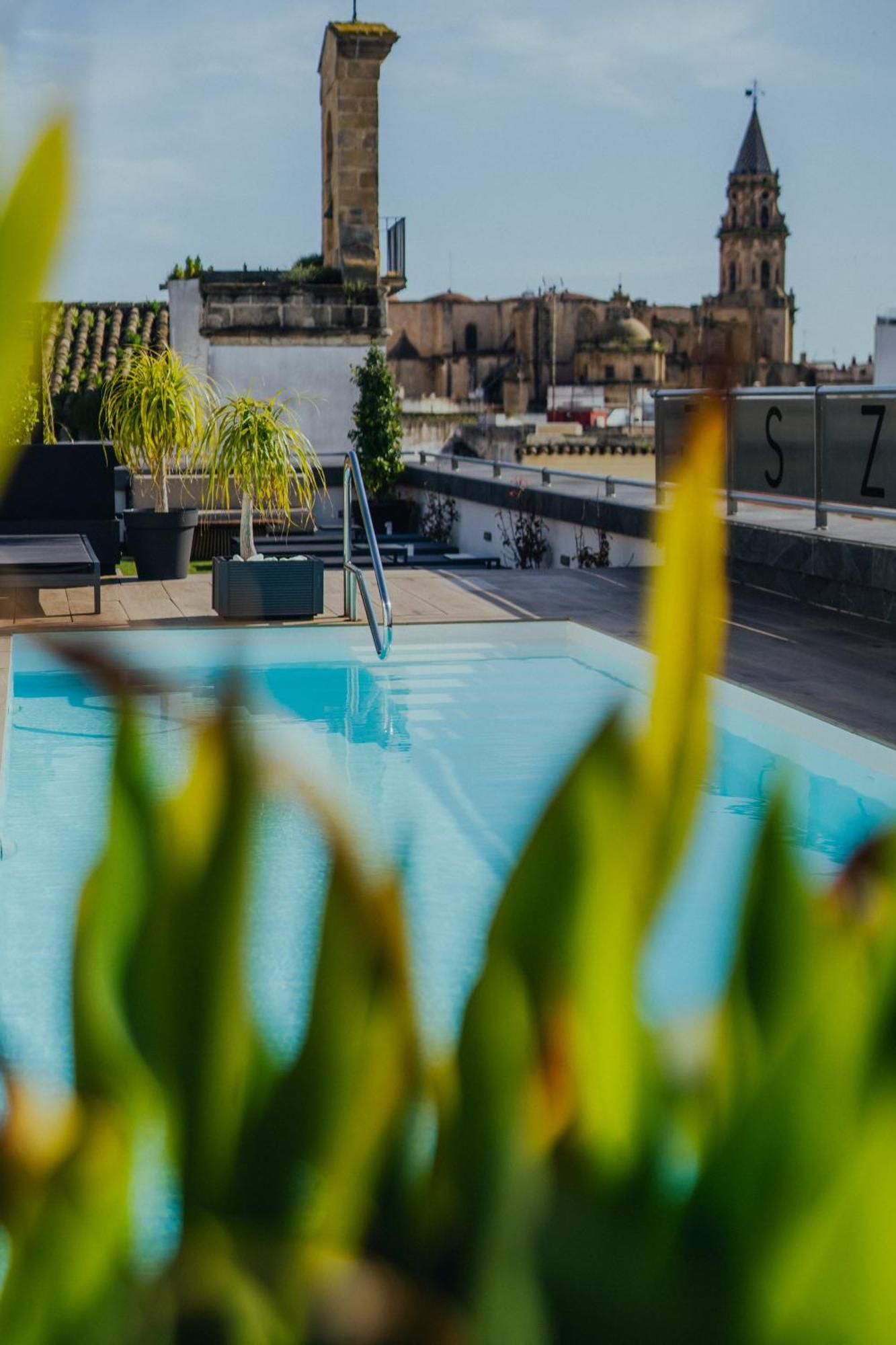 Eszentrico Suites Jerez Χέρεζ Εξωτερικό φωτογραφία
